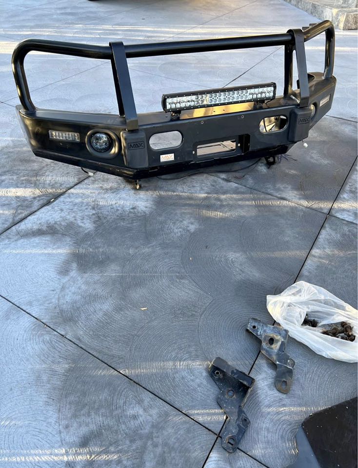 Isuzu DMAX and Mux Bullbar