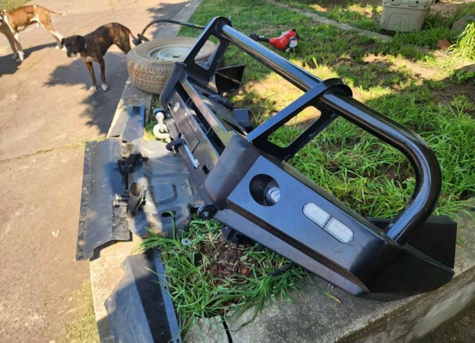 Navara D40 Bullbar - Image 3